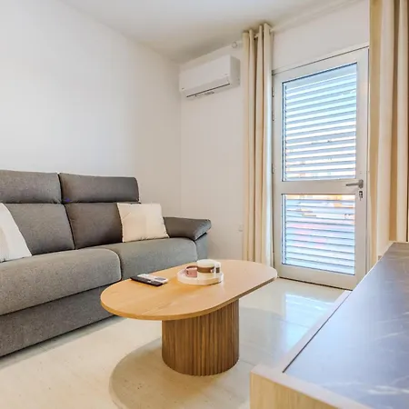 דירה Seaside Elegant 1br Flat In Prime Location פאפוס