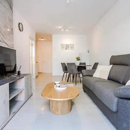 דירה Seaside Elegant 1br Flat In Prime Location *