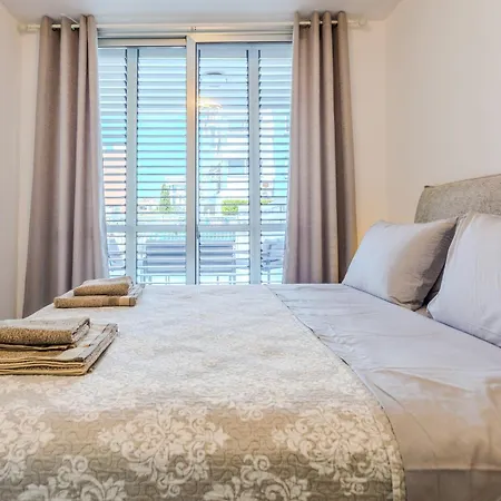 דירה Seaside Elegant 1br Flat In Prime Location פאפוס